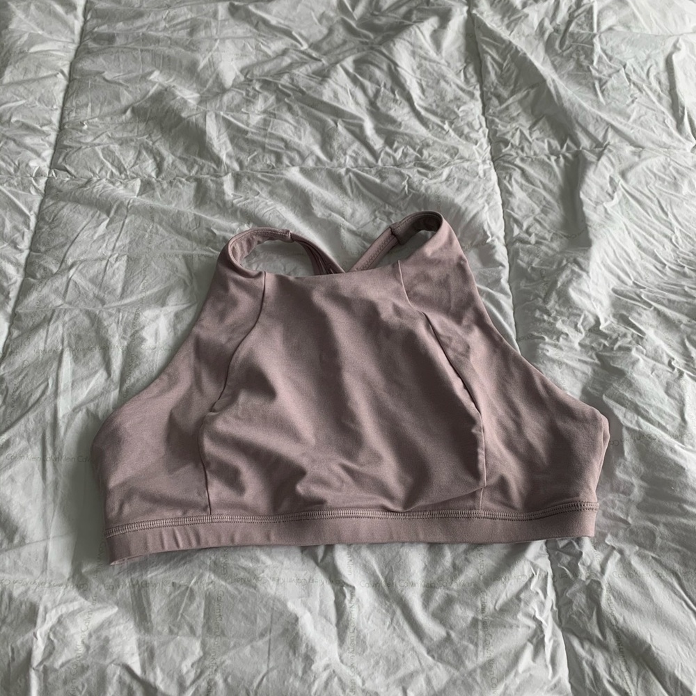 Lululemon free to  be serene high neck bra